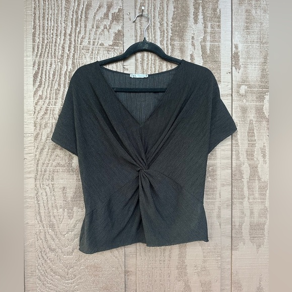Zara Black Knotted Top Short Sleeve - Size small - Picture 4 of 8
